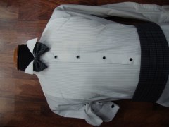 camicia frac con sparato plissettato e abbottonatura coperta