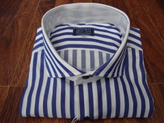 camicia 100% cotone,contrasti bianchi